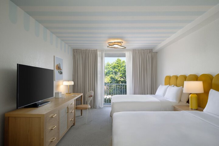 Room 22 of 71