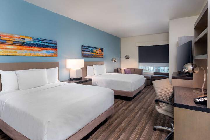 Room 41 of 60