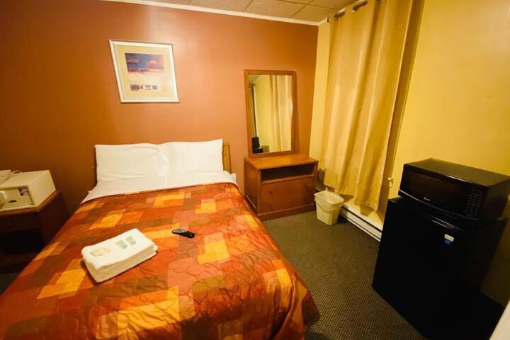 Room 35 of 36