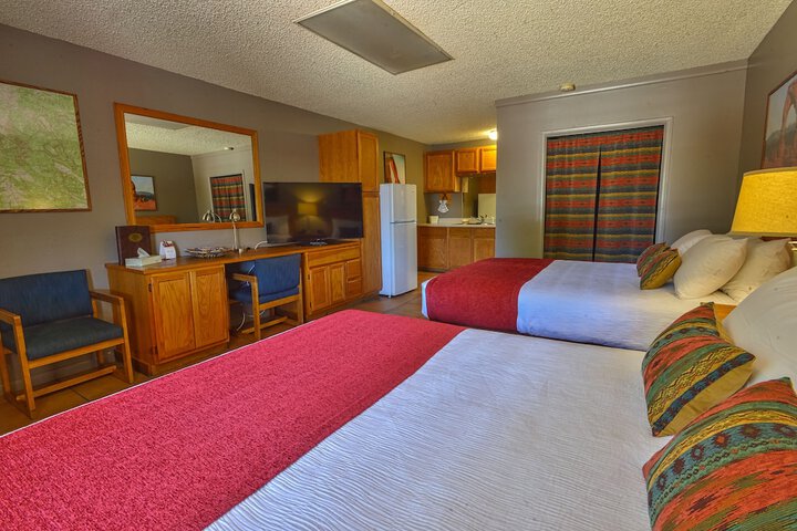 Room 52 of 73