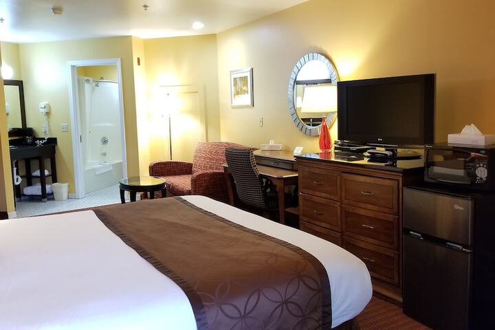 Room 25 of 65