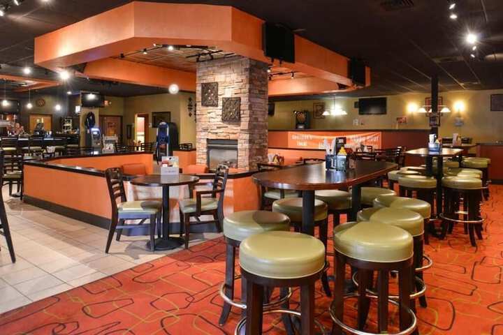 Ramada Plaza by Wyndham Sheridan Hotel & Convention Center