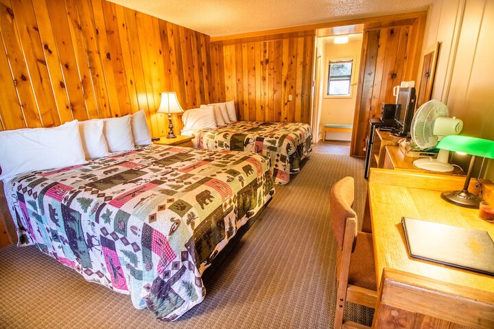 Room 171 of 261