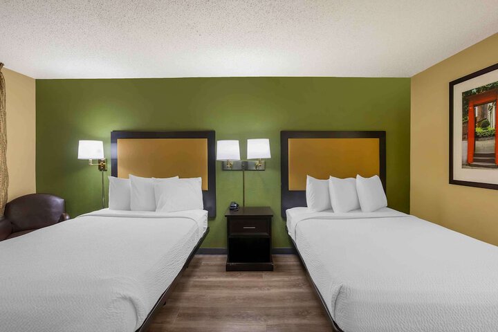 Room 20 of 29