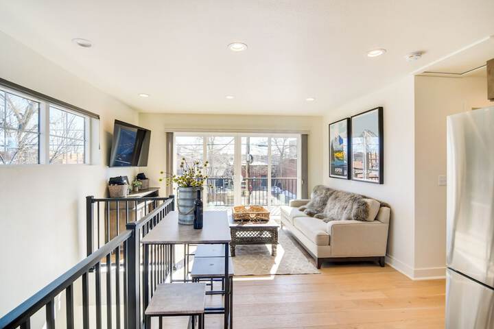 Modern Erie Home - Walk to Downtown!