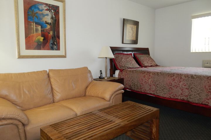 Room 65 of 105