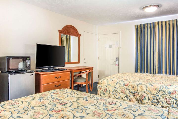 Room 20 of 23