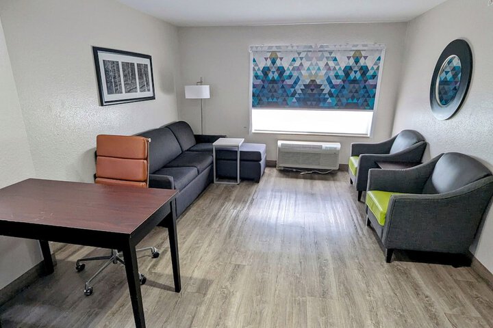 La Quinta Inn & Suites by Wyndham Prattville