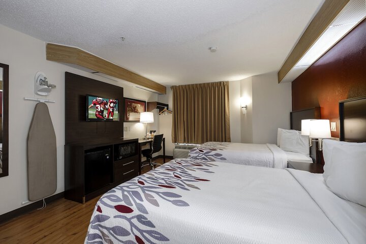 Room 11 of 29
