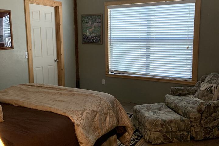 Room 40 of 49