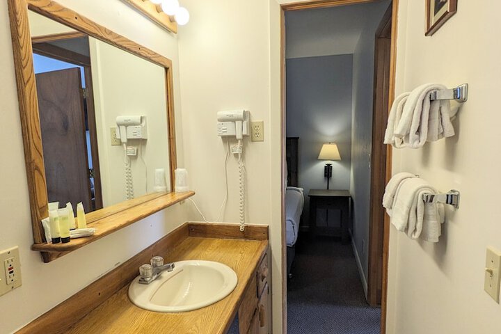 Room 45 of 65