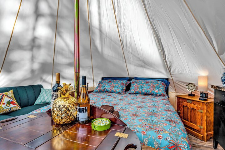 Mays Luxury Farm Stays