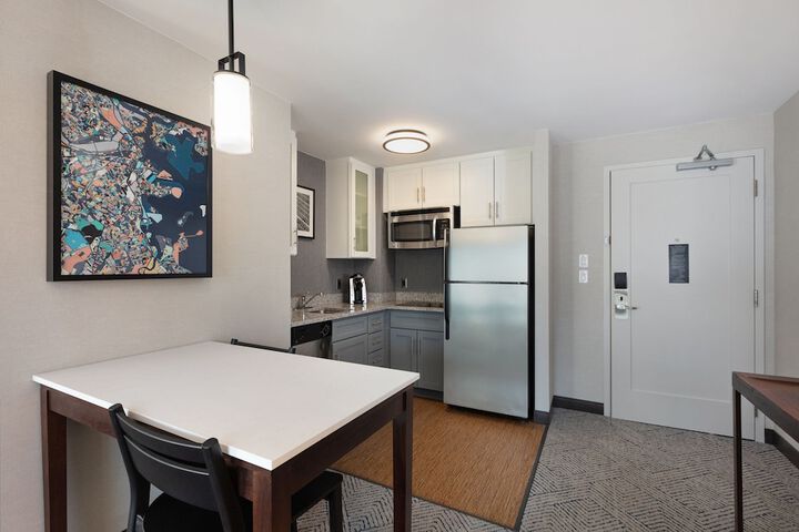 Residence Inn by Marriott Boston Back Bay / Fenway