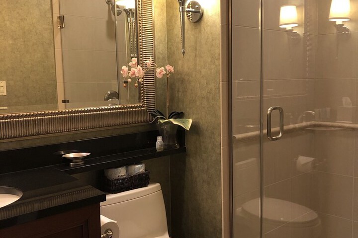 Room 30 of 57