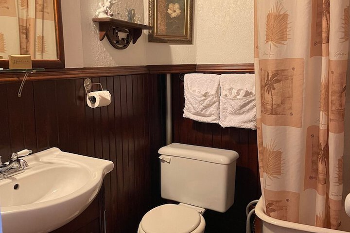 Room 45 of 74