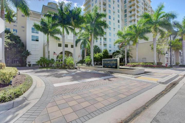 One bedroom in Lux condoCasa Costa! wbeachpass!