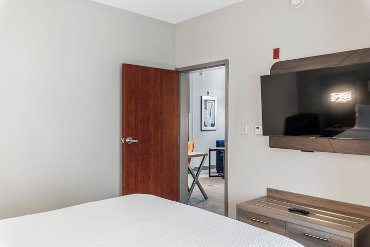 Room 31 of 63