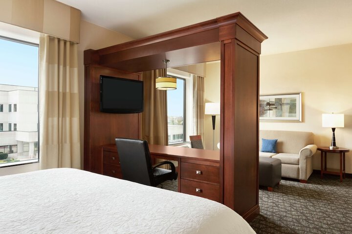 Room 18 of 34