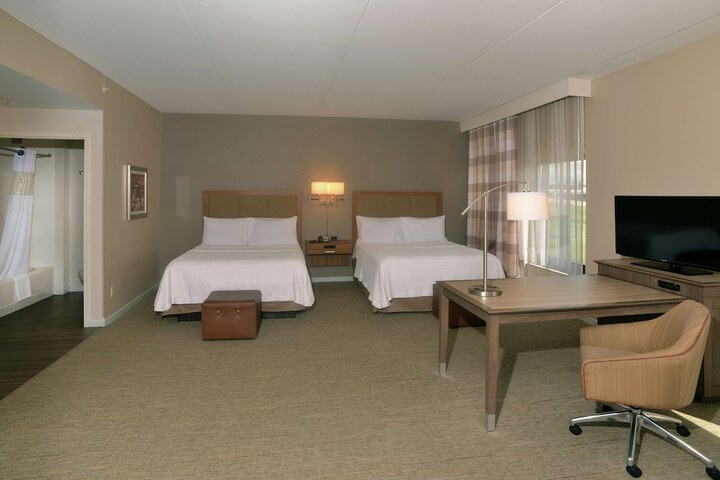 Room 11 of 30