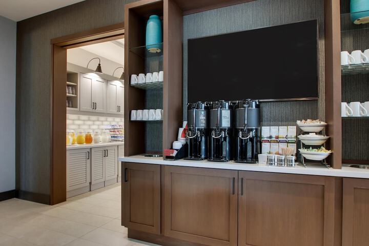 Hyatt Place Milwaukee / Downtown