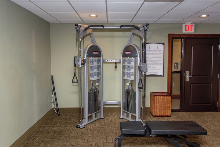 Staybridge Suites Bowling Green by IHG