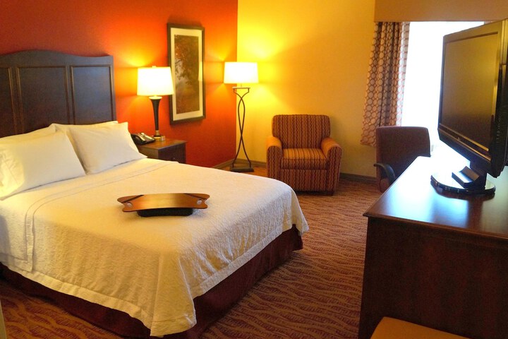Room 17 of 31