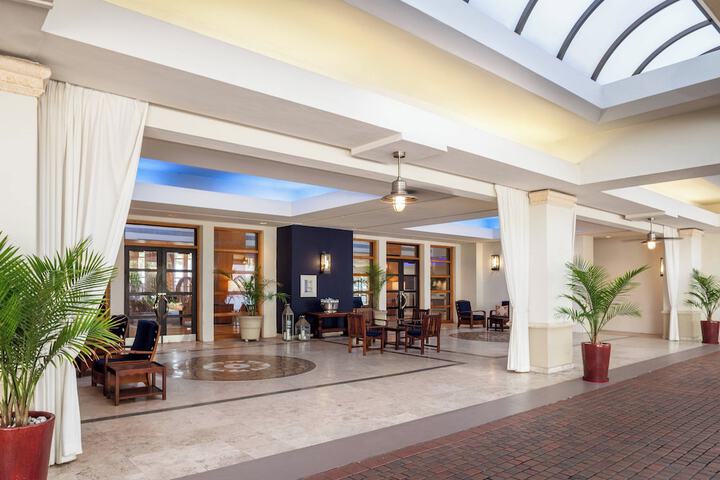 Fort Lauderdale Marriott Harbor Beach Resort & Spa