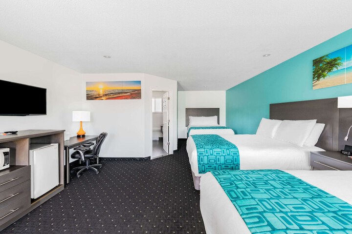 Howard Johnson by Wyndham Gananoque