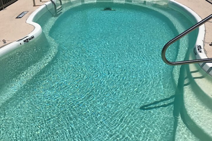 Pool 6 of 16