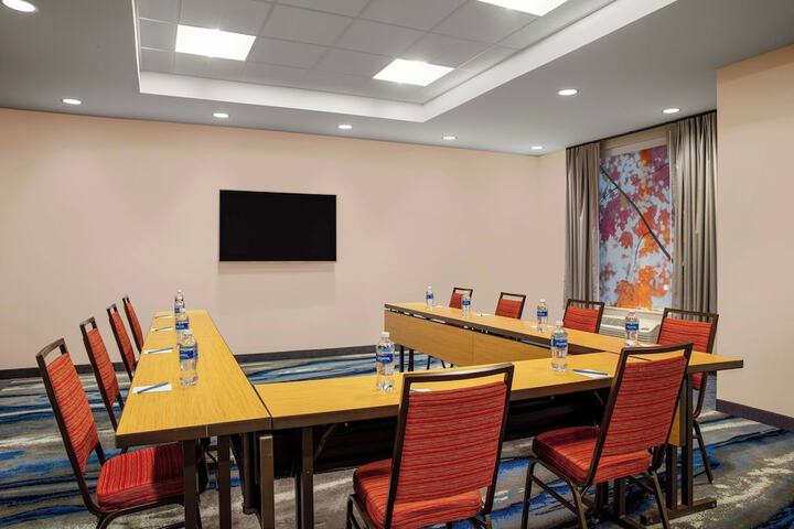 Fairfield Inn & Suites by Marriott Harrisburg West / Mechanicsburg
