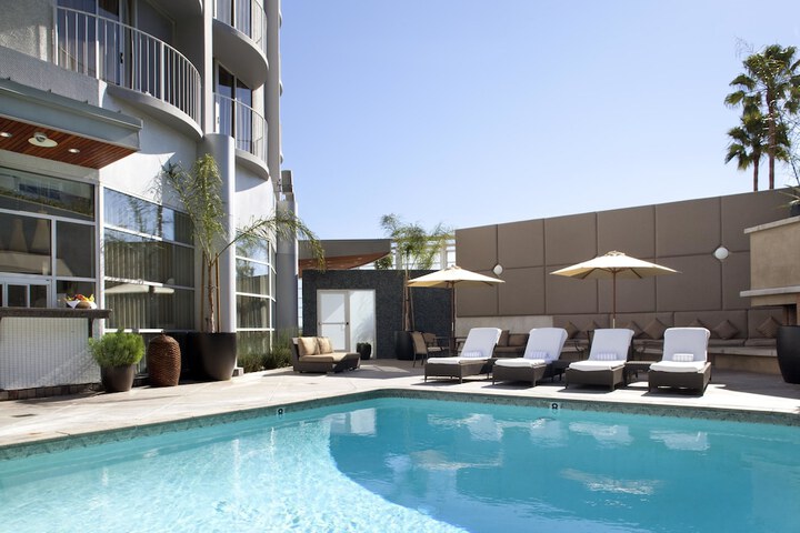 Pool 5 of 49
