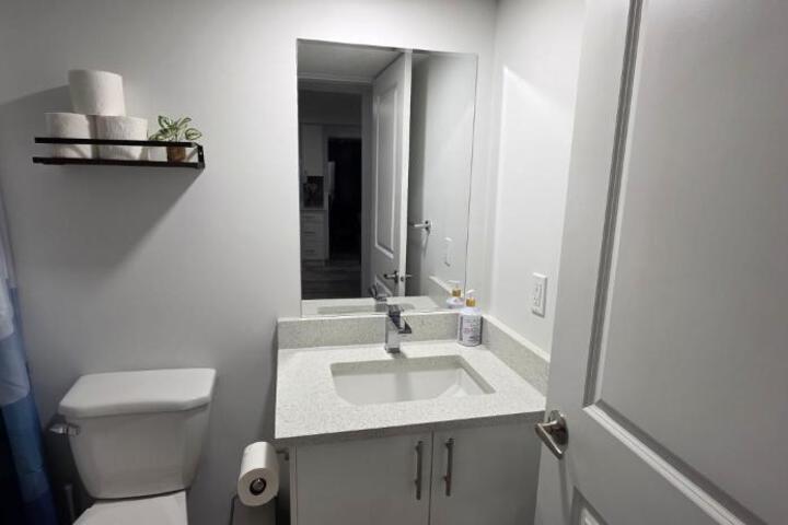 Entire guest basement suite in Cochrane AB