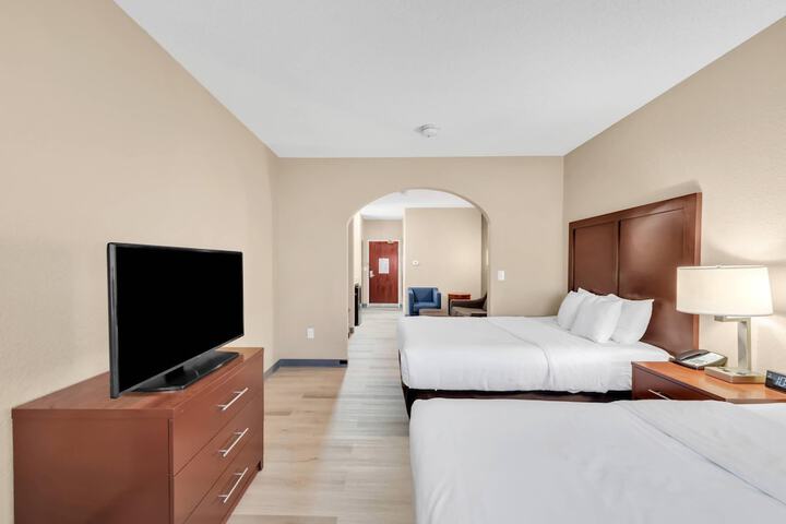 Comfort Suites Lakewood - Denver