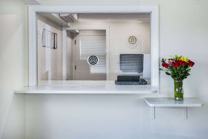 Hotel Interior 10 of 29