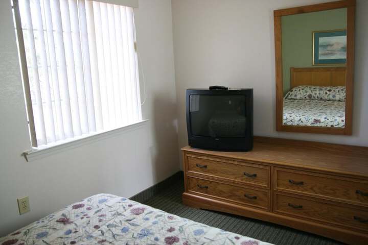 Room 15 of 26