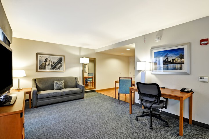 Homewood Suites by Hilton Cincinnati-Milford