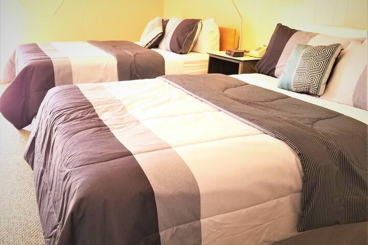 Room 25 of 81