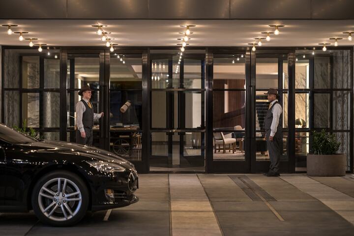 Hotel 4 of 101