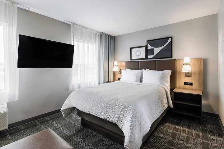 Staybridge Suites Dawson Creek by IHG