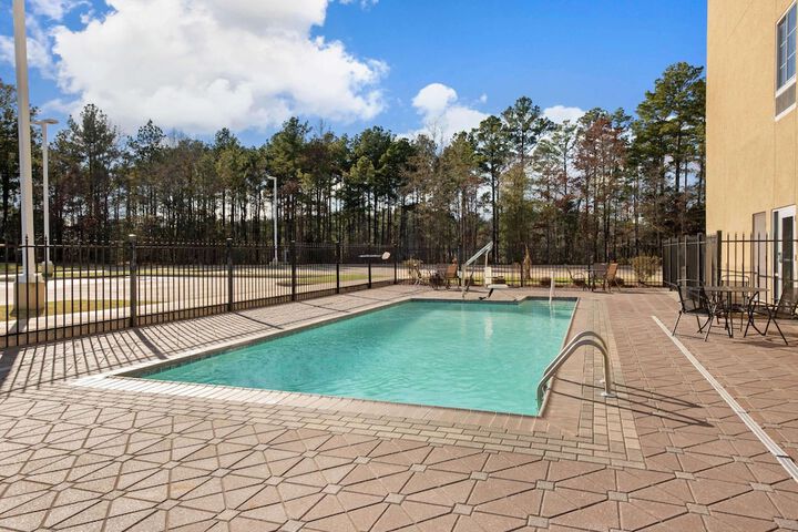 Pool 5 of 26