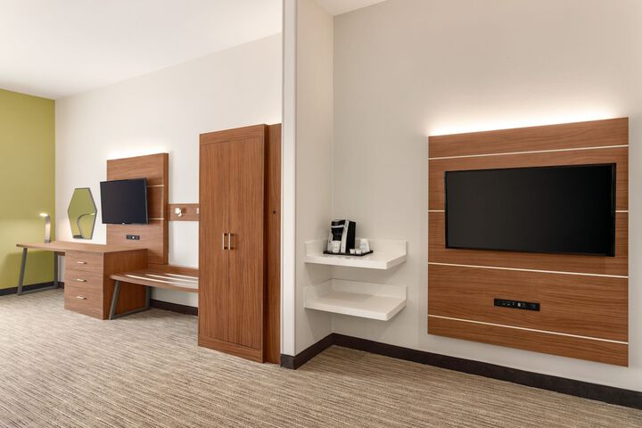 Holiday Inn Express Inn & Suites Searcy by IHG