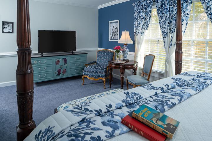 Room 98 of 116