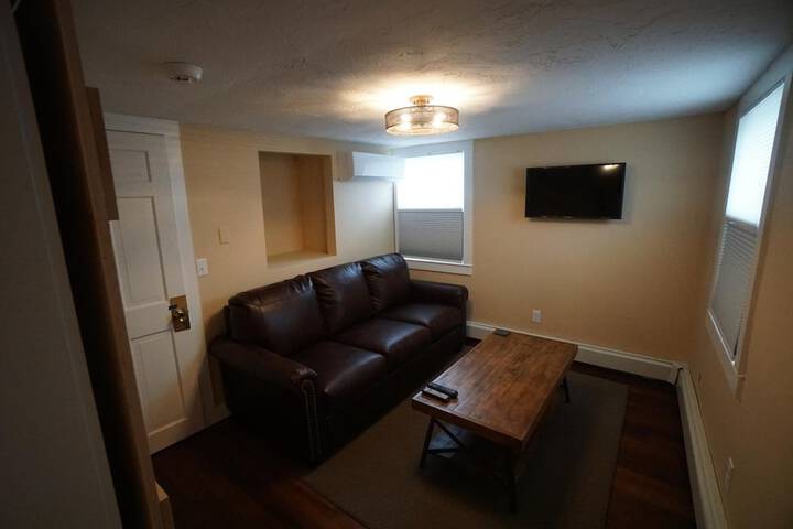 Room 42 of 48