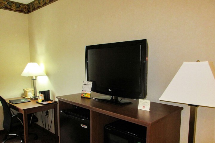 Room 7 of 17