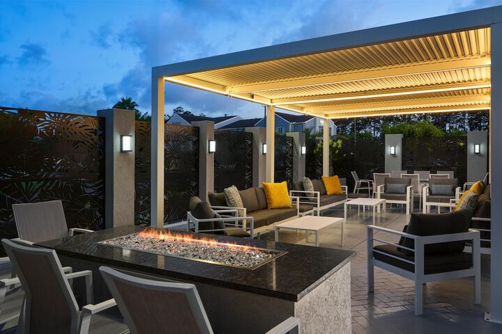 DoubleTree by Hilton Brunswick