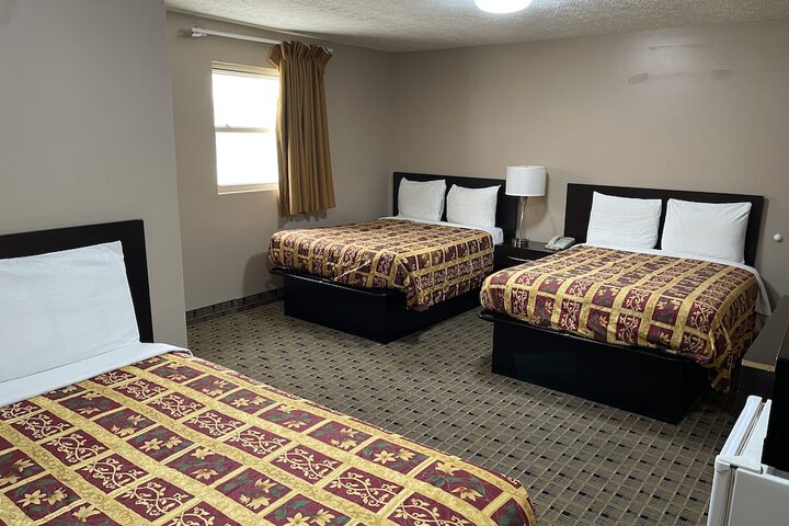 Room 42 of 46