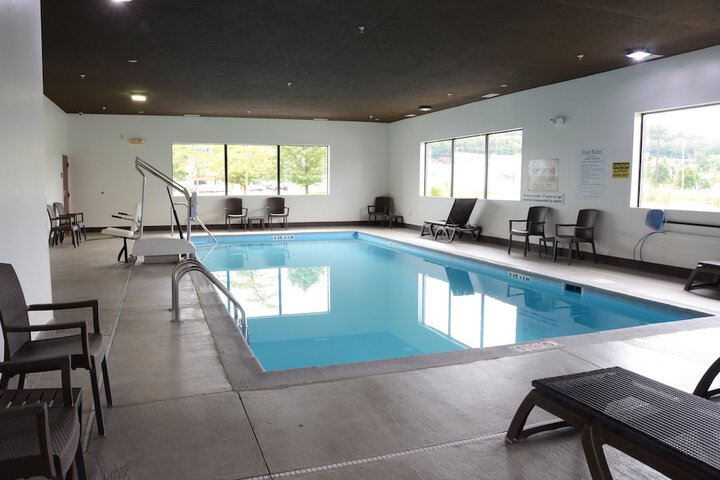 Comfort Inn & Suites Cave City