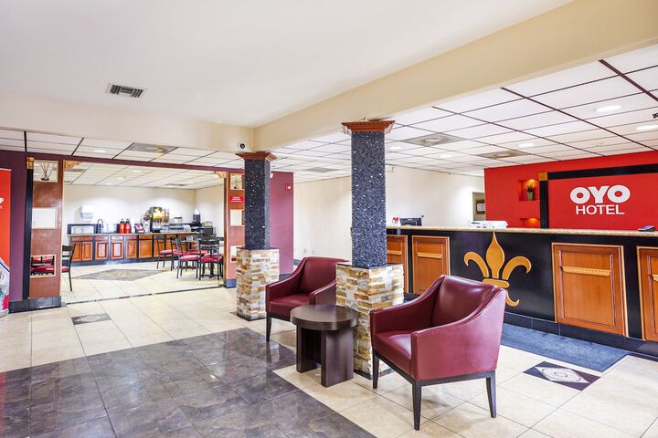Hotel Interior 7 of 28