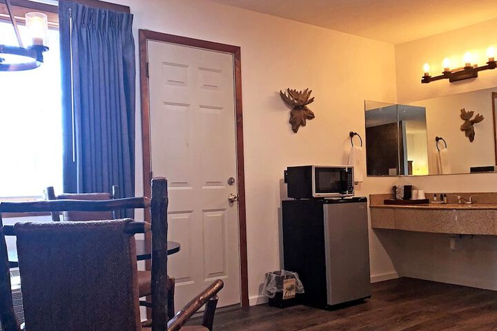 Room 42 of 51