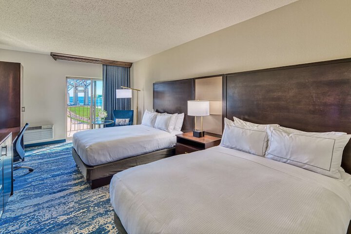 DoubleTree by Hilton Hotel Port Huron
